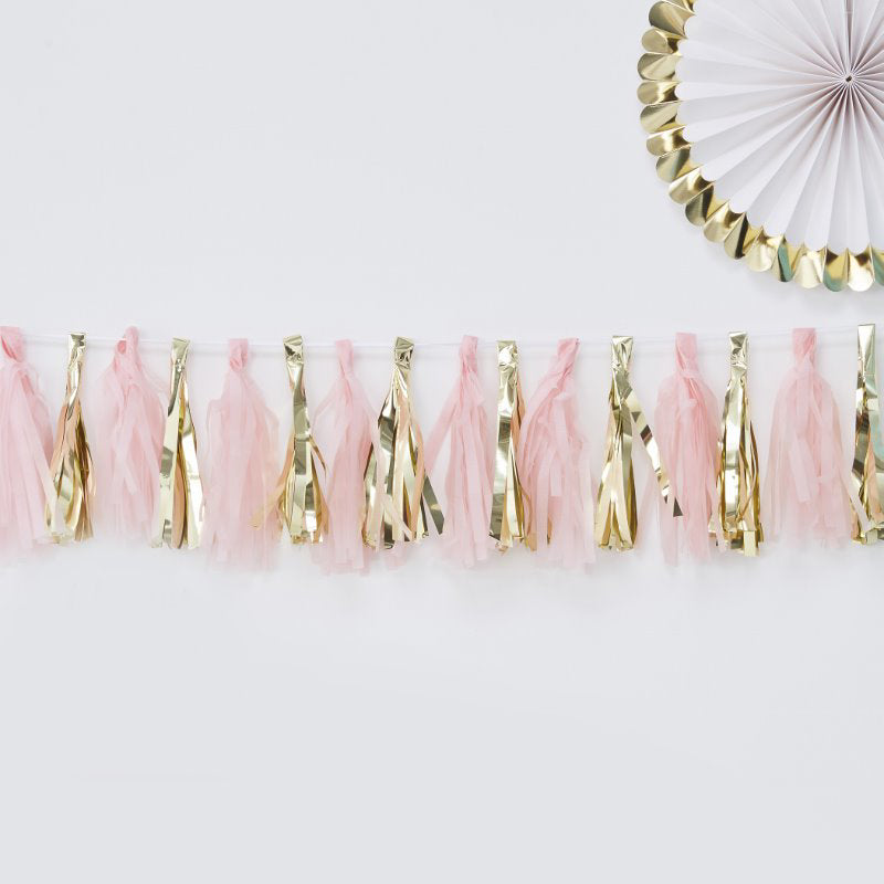 Ginger Ray® Pom Pom Gerlanda Pink Ginger Ray