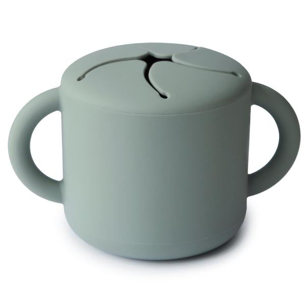Mushie® Silikonska posodica za prigrizke Cambridge Blue Mushie