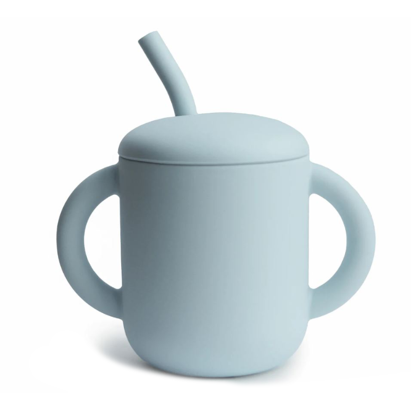 Mushie® Silikonski kozarček s slamico Powder Blue Mushie