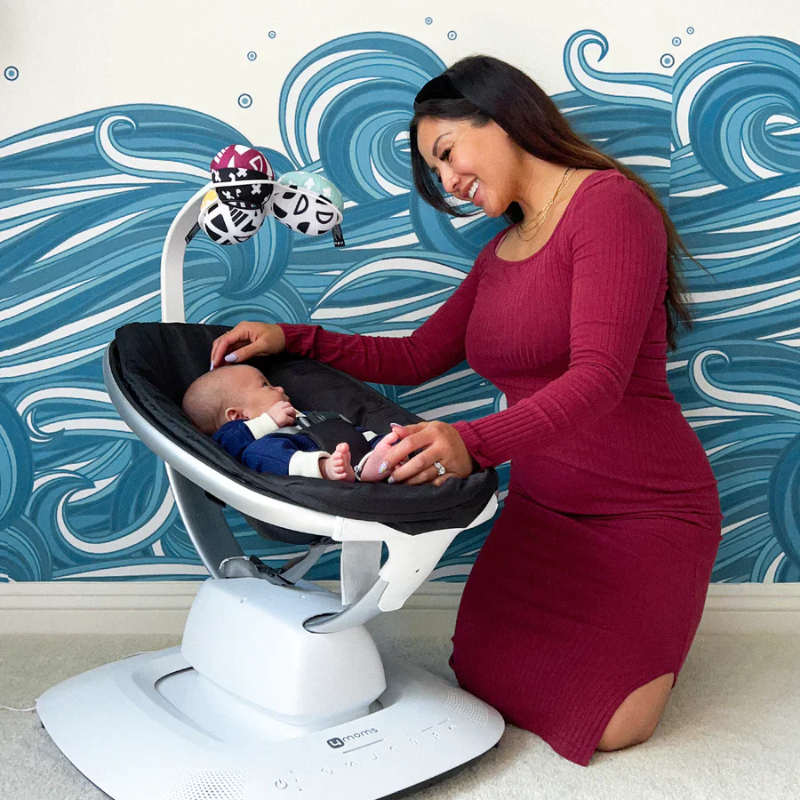 4Moms® Gugalnik MamaRoo 5.0 Classic Black 4moms