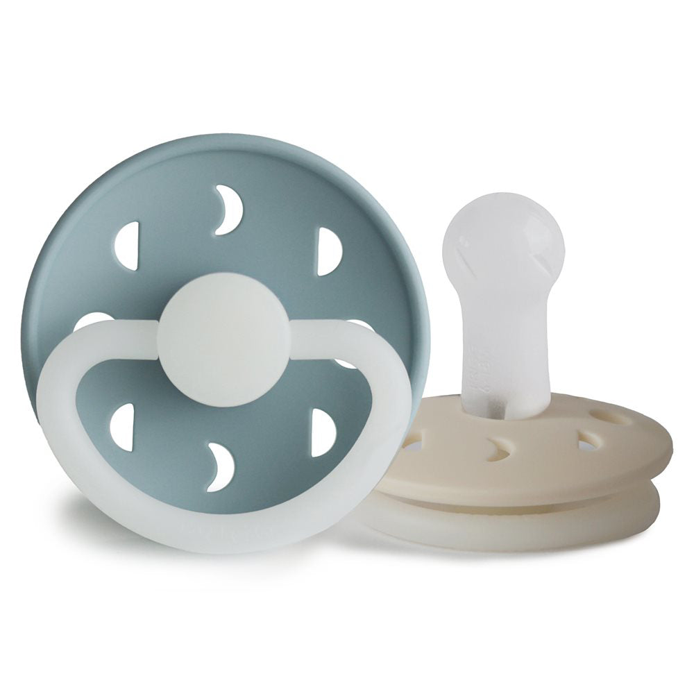 Frigg® Duda iz silikona Moon Stone Blue Night/Cream Night 6-18 M FRIGG