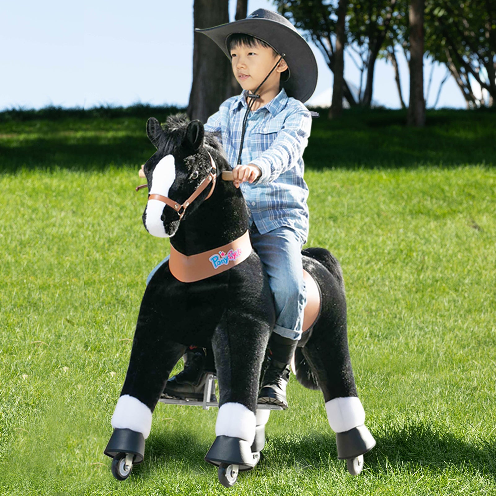 PonyCycle® Konjiček na kolesih - Black with White Hoof (7+L) PonyCycle