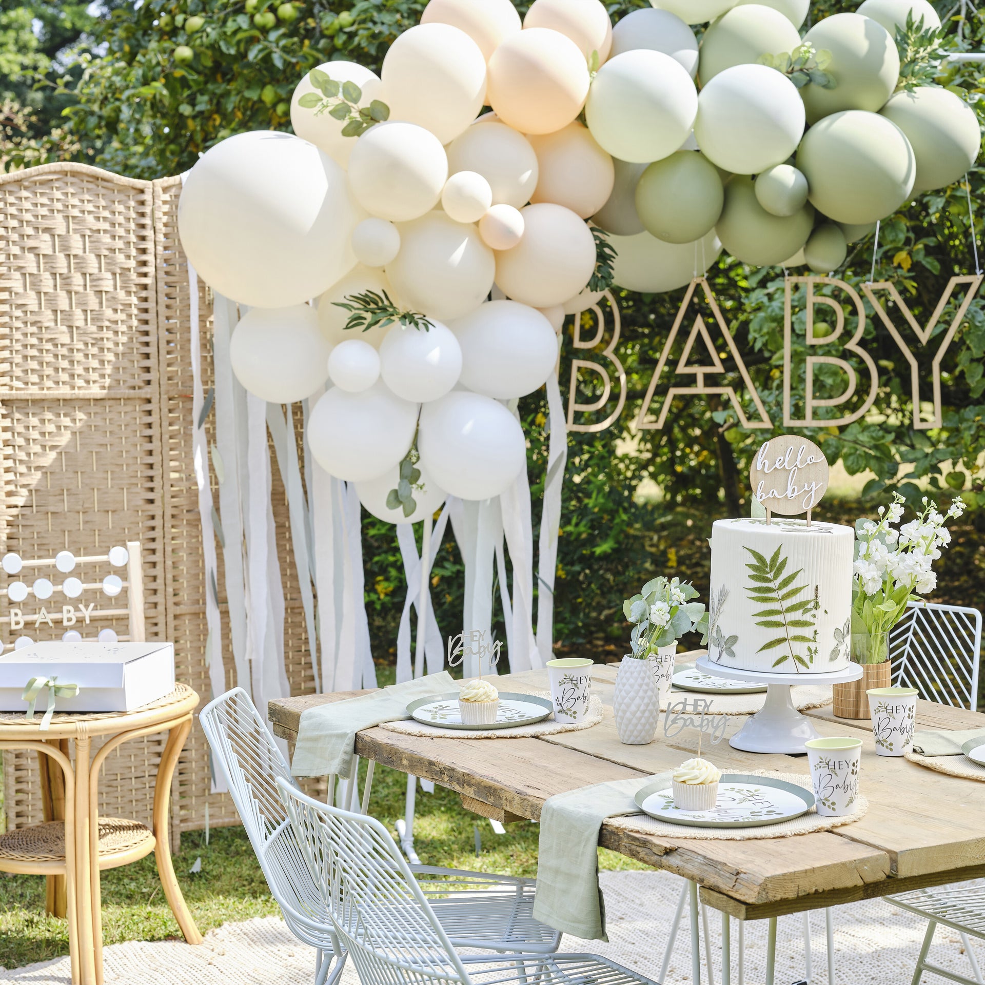 Ginger Ray® Lesena viseča dekoracija Baby Ginger Ray