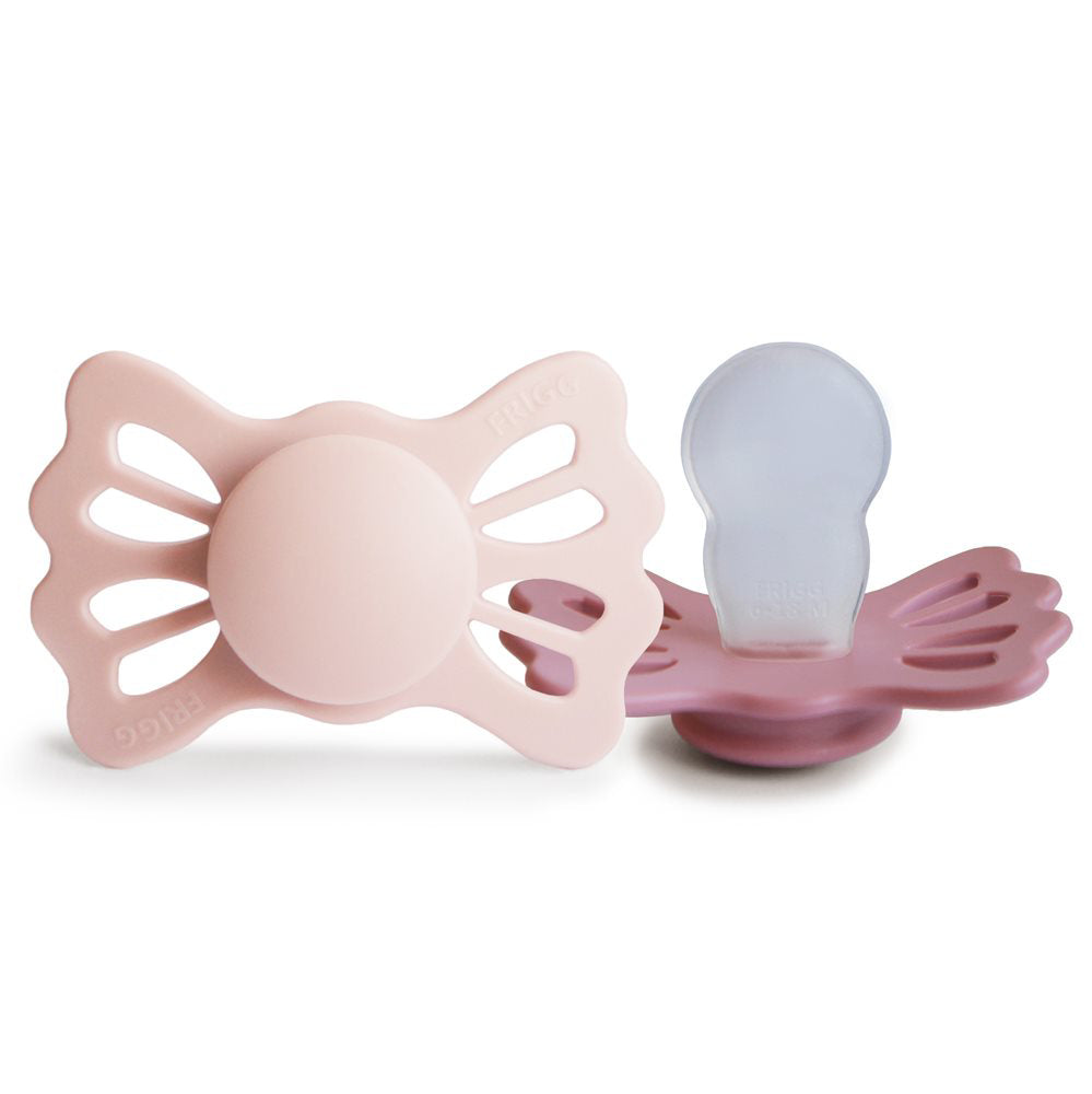 Frigg® Simetrična Duda iz silikona Lucky Blush/Cedar (6-18m) FRIGG