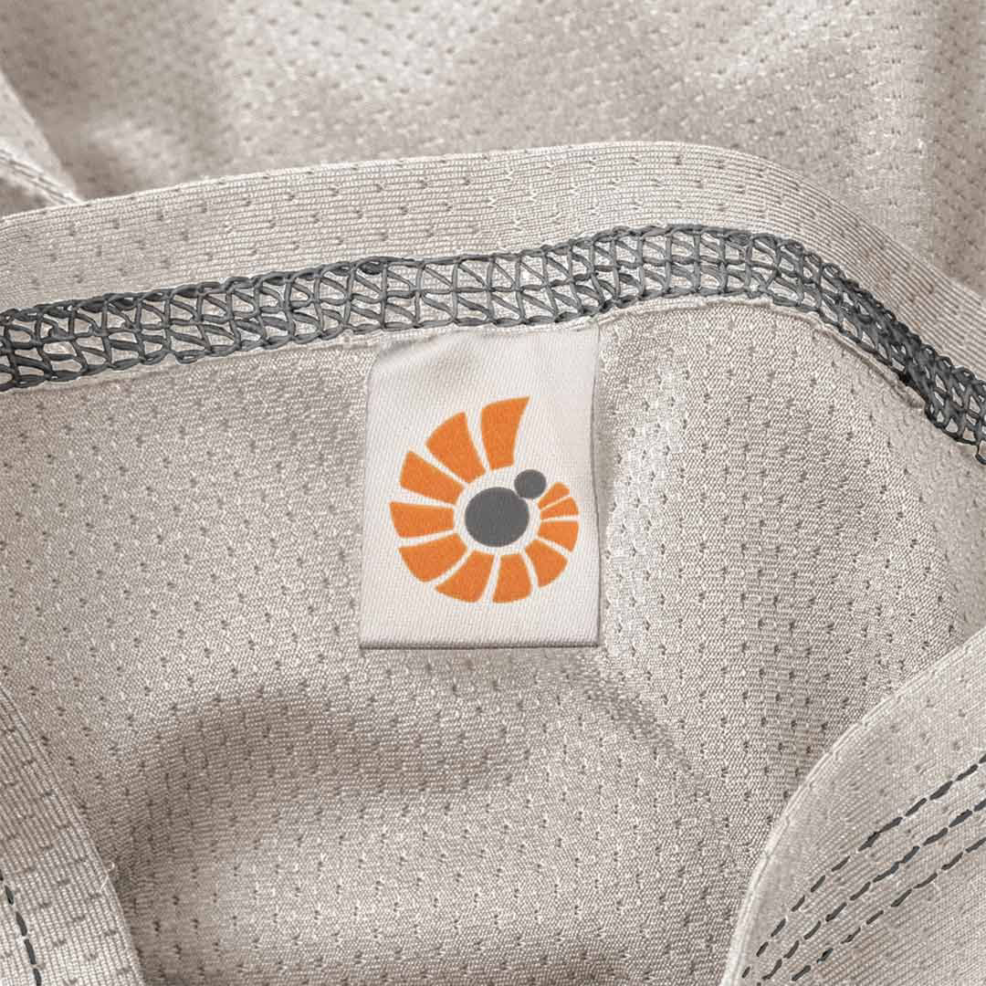 Ergobaby® Nosilka Aura Wrap Sustainable MESH Soft Grey Ergobaby