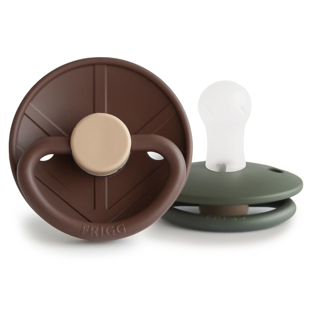 Frigg® Duda iz silikona Little Viking Cocoa/Olive 0-6 M FRIGG