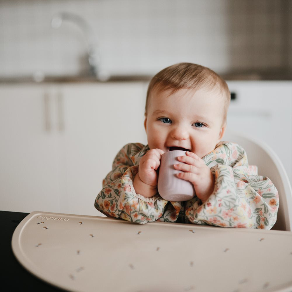 Mushie® Silikonski kozarček MINI Sippy Cup Tradewinds Mushie
