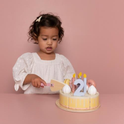 Little Dutch® Lesena rojstnodnevna torta Pink Little Dutch