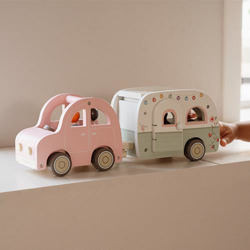Little Dutch® Lesen avto s prikolico Little Dutch