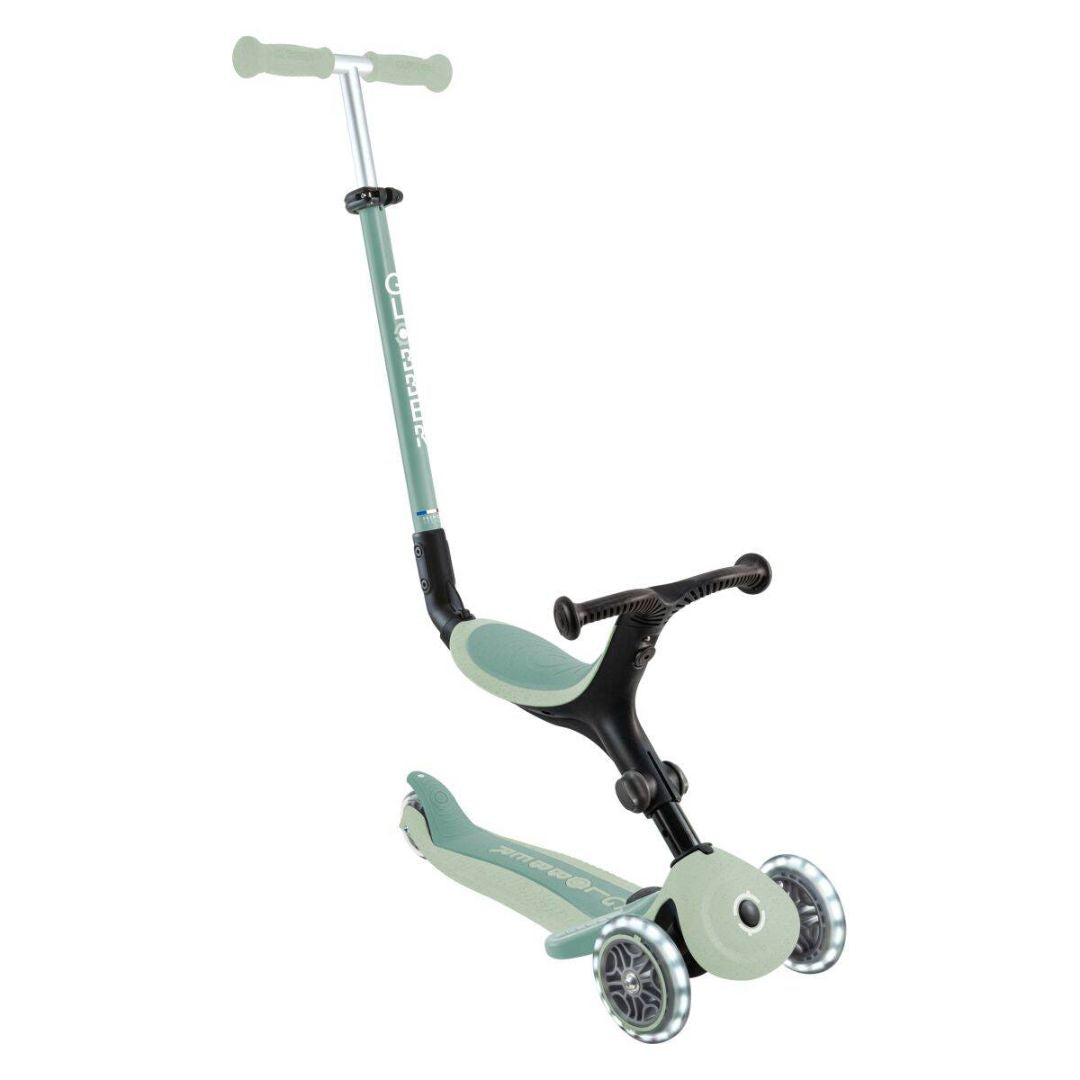 Globber® Zložljivi otroški skiro GO UP Active ECO s svetlečimi kolesi Pistachio Globber