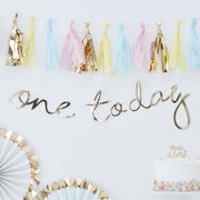Ginger Ray® Viseč napis Gold One Today Ginger Ray