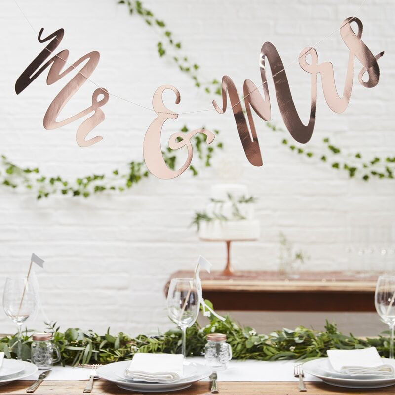 Ginger Ray® Viseči napis Rose Gold Mr & Mrs Ginger Ray