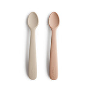 Mushie® Set dveh silikonskih žličk Blush/Shifting Sand Mushie