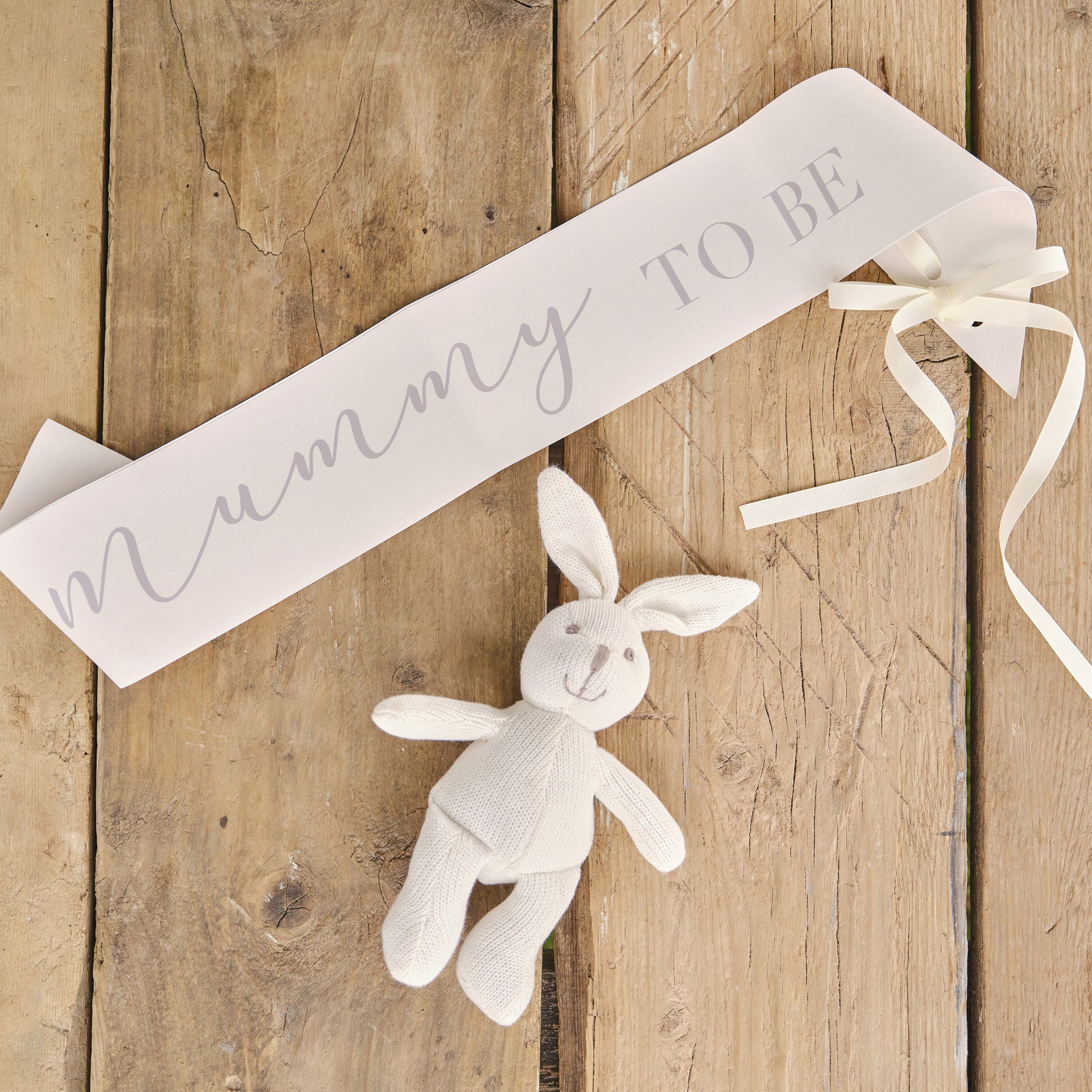 Ginger Ray® Pas Mummy to Be Baby Cream Ginger Ray