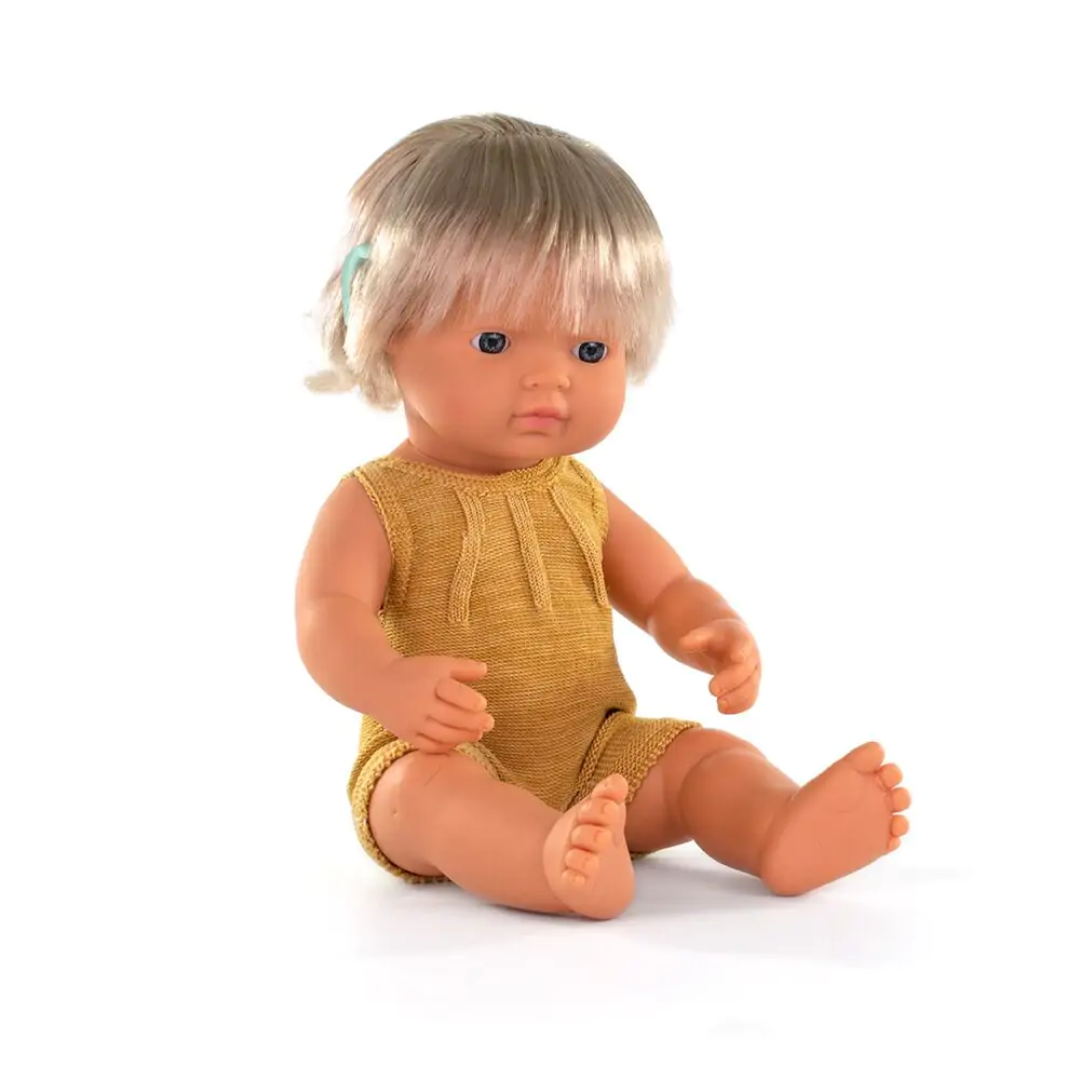 Miniland® Punčka s slušnim aparatom 38cm Miniland