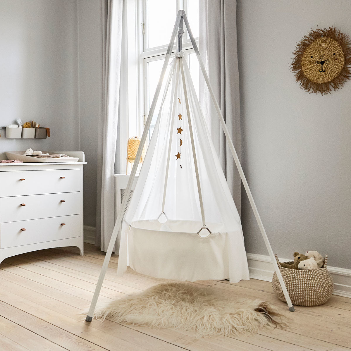 Leander® Otroška viseča zibelka (brez stojala) White Leander