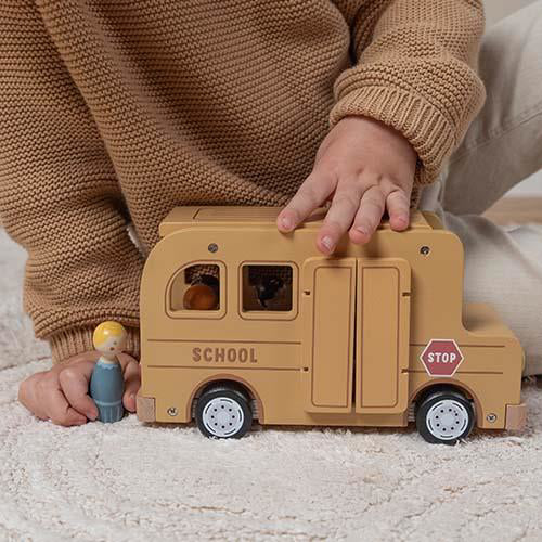 Little Dutch® Lesen šolski avtobus s figurami Little Dutch