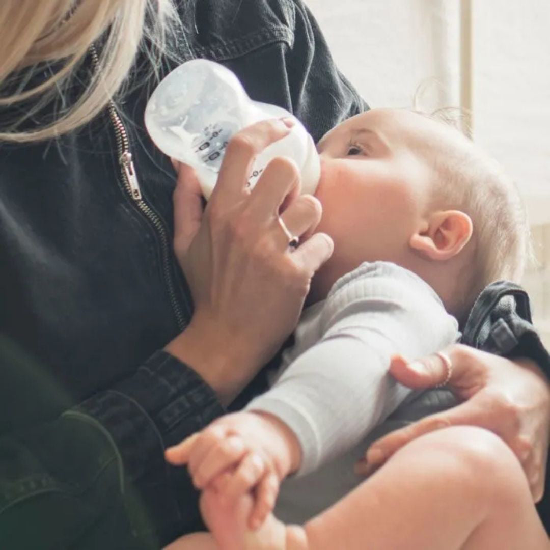 Tommee Tippee® Steklenička s cucljem Natural Start 260ml Tommee Tippee