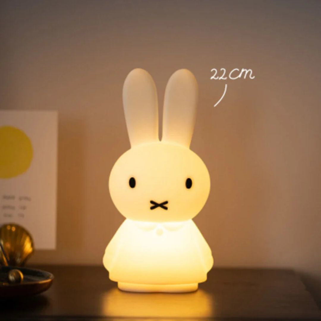 Mr Maria® Nočna lučka Miffy Shines 22 cm Mr Maria