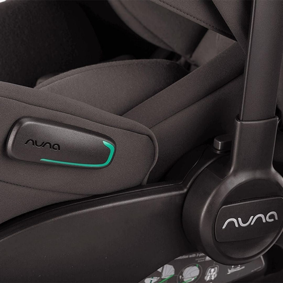 Nuna® Otroški avtosedež Arra™ Flex i-Size 157° (40-87 cm) Thunder Nuna