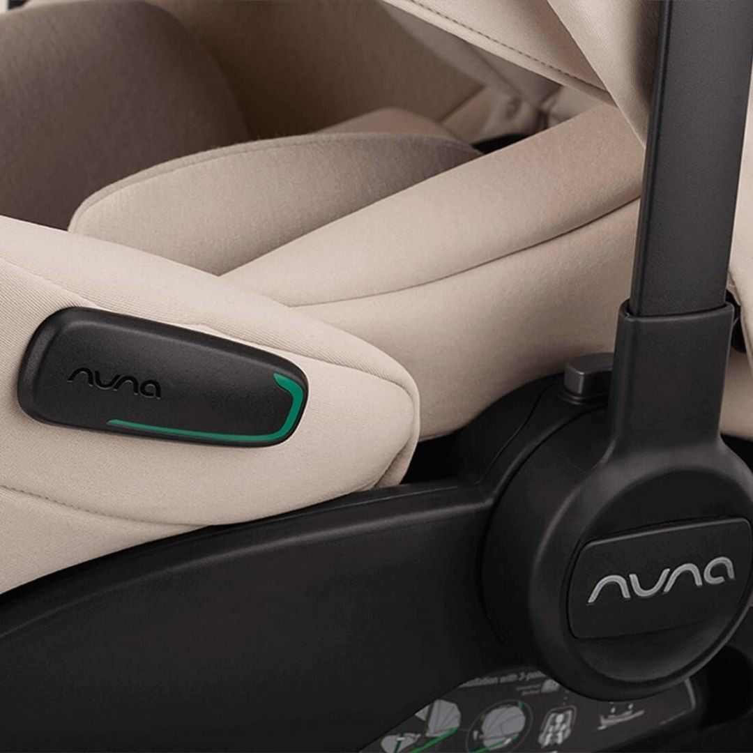 Nuna® Otroški avtosedež Arra™ Flex i-Size 157° (40-87 cm) Biscotti Nuna