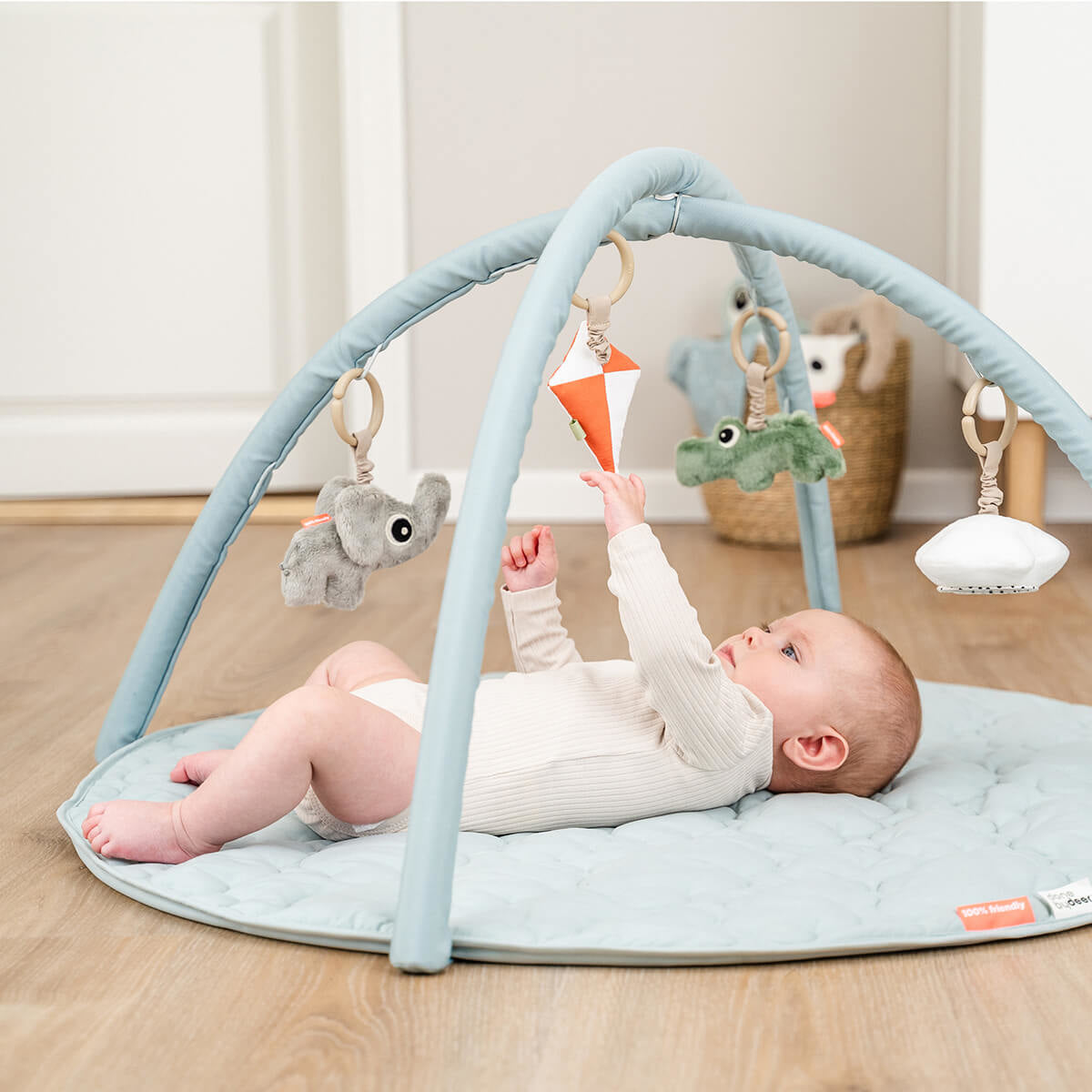 Done by Deer® Igralna podloga z lokom Playground Blue Done by Deer