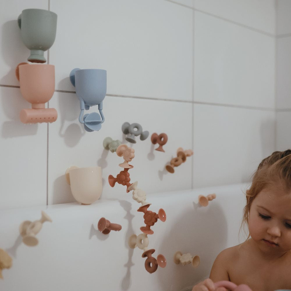 Mushie® Kopalna igrača Pour and Play Mushie