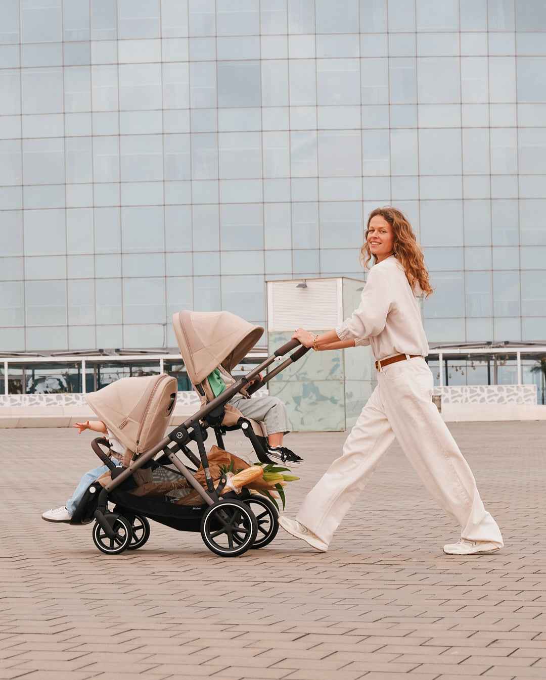 <a href="https://store-localization.shopifyapps.com/collections/strollers-cybex-gold" title="Cybex GOLD Strollers"><span style="text-decoration:underline">Cybex Strollers</span></a>