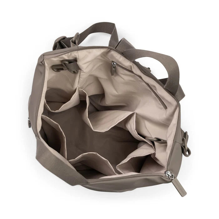 Done by Deer® Previjalni nahrbtnik Taupe Done by Deer