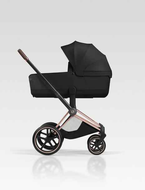 <a href="/collections/priam-cybex-platinum" title="Priam Cybex Platinum"><span style="text-decoration:underline">Priam</span></a>