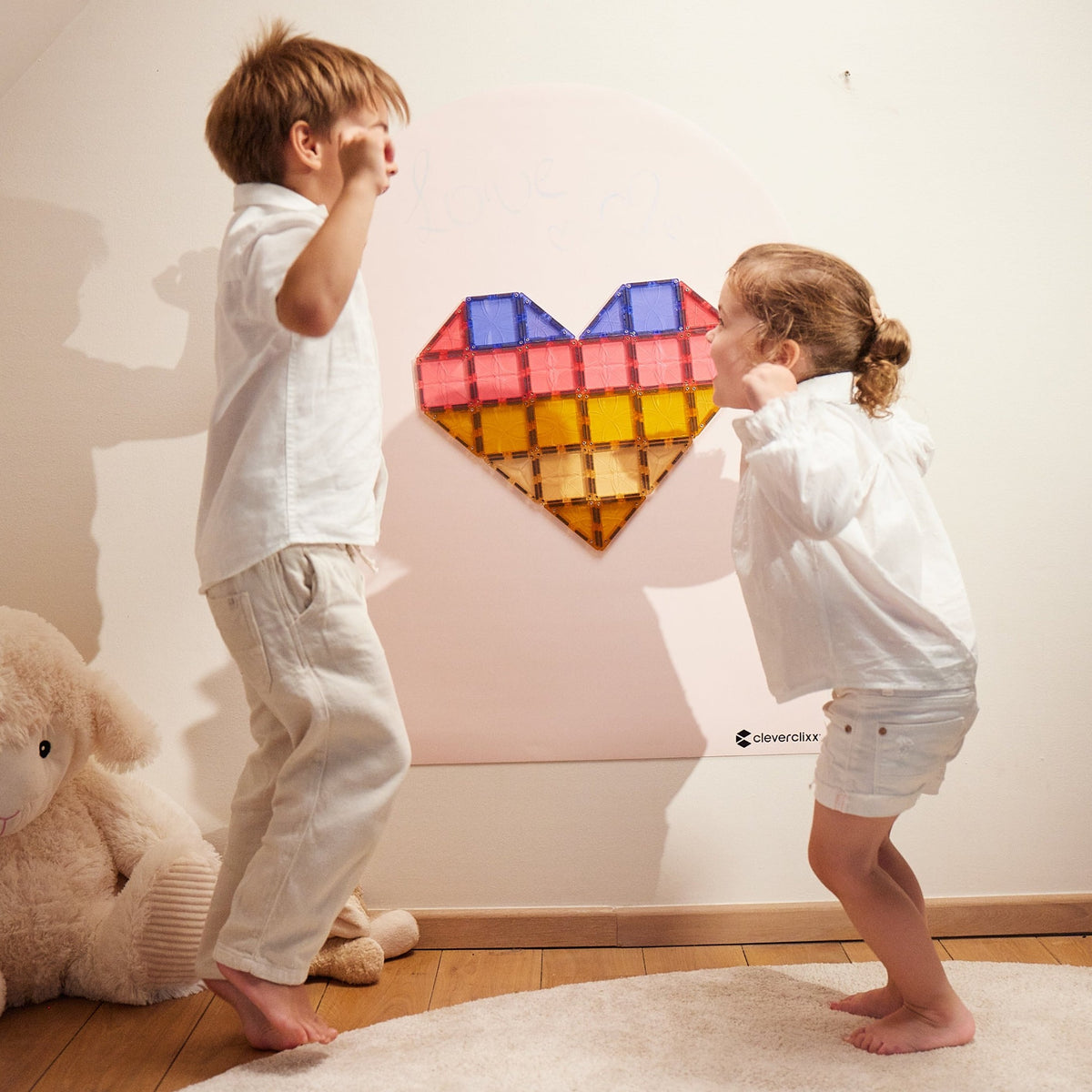 Cleverclixx® Magnetická samolepka na zeď 95x75 cm Dream Pink