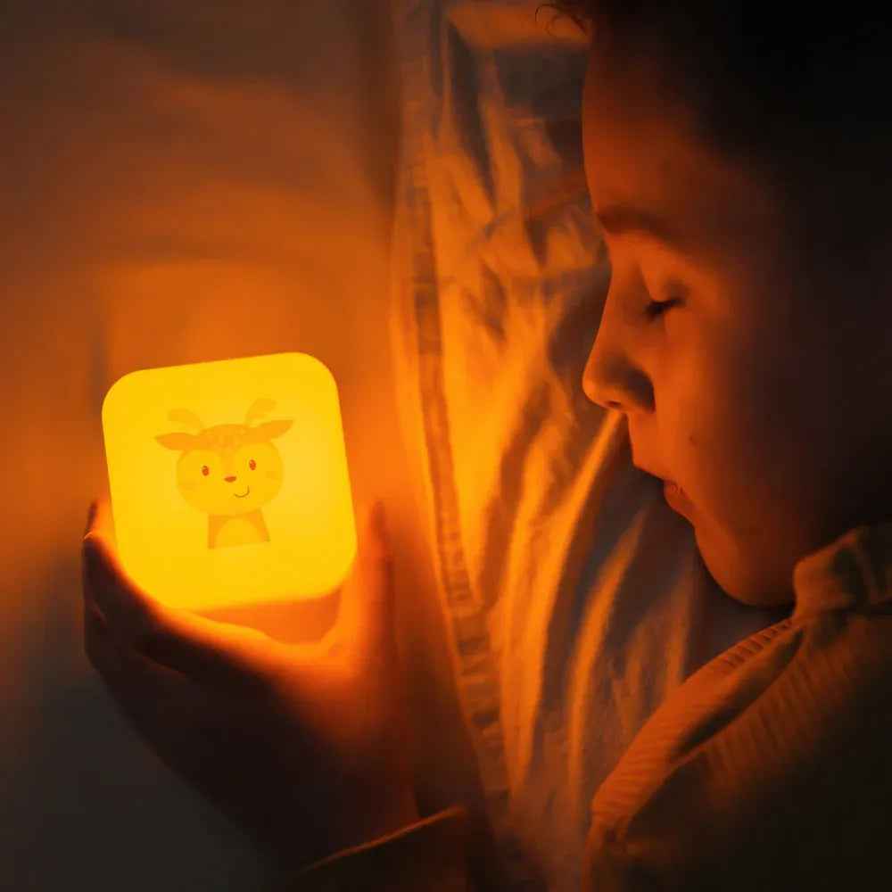 Cloud B® Cube B Nočna lučka Fawn Cloud B