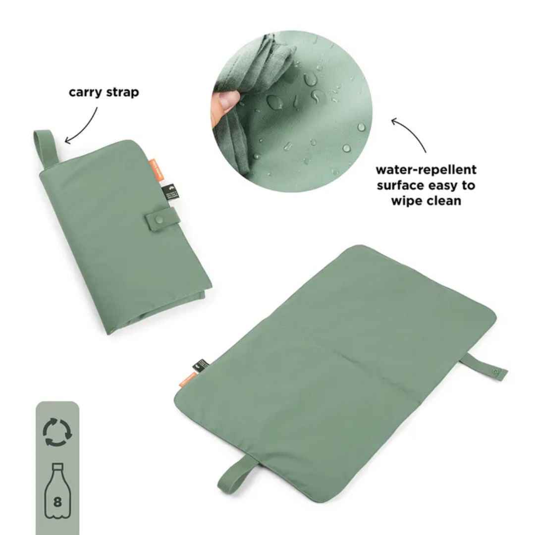 Done by Deer® Prenosna previjalna podloga Green Done by Deer