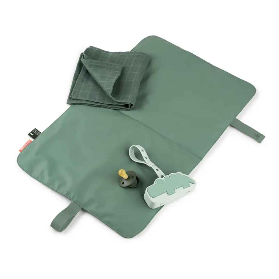 Done by Deer® Prenosna previjalna podloga Green Done by Deer