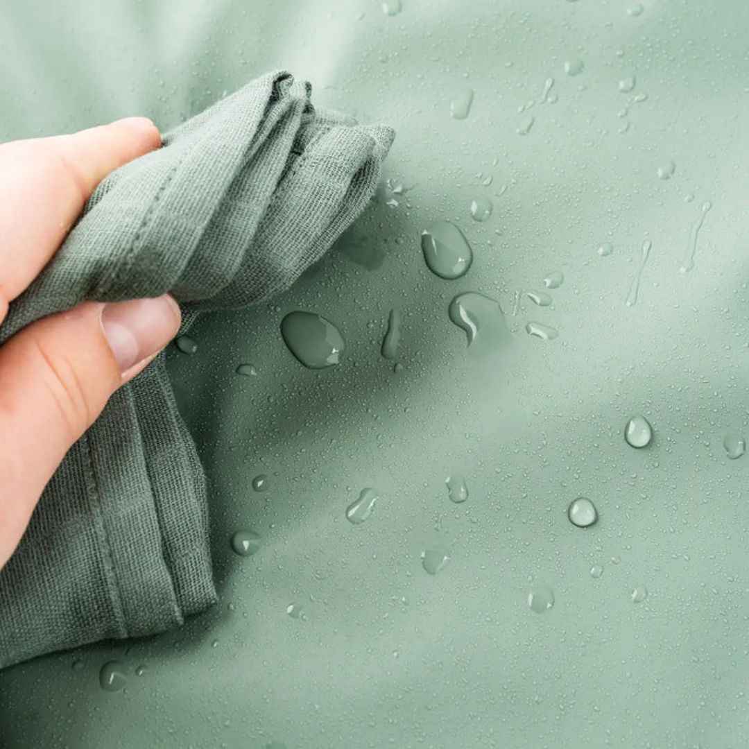 Done by Deer® Prenosna previjalna podloga Green Done by Deer
