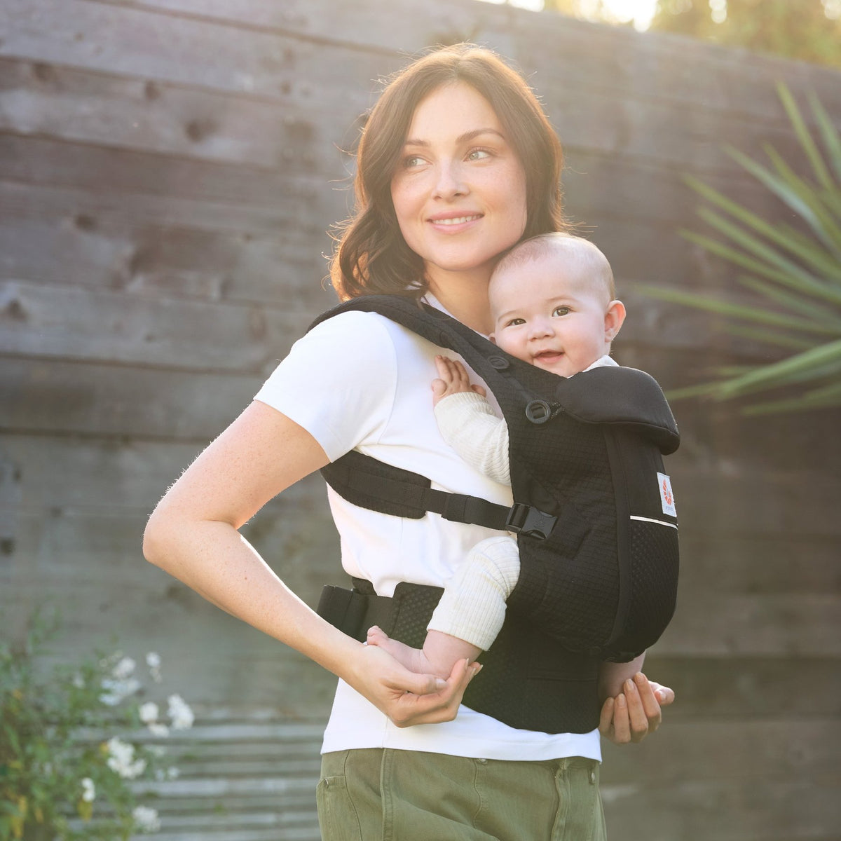 Ergobaby® Baby Carrier Adapt Soft Flex Mesh Onyx Black – slika 12