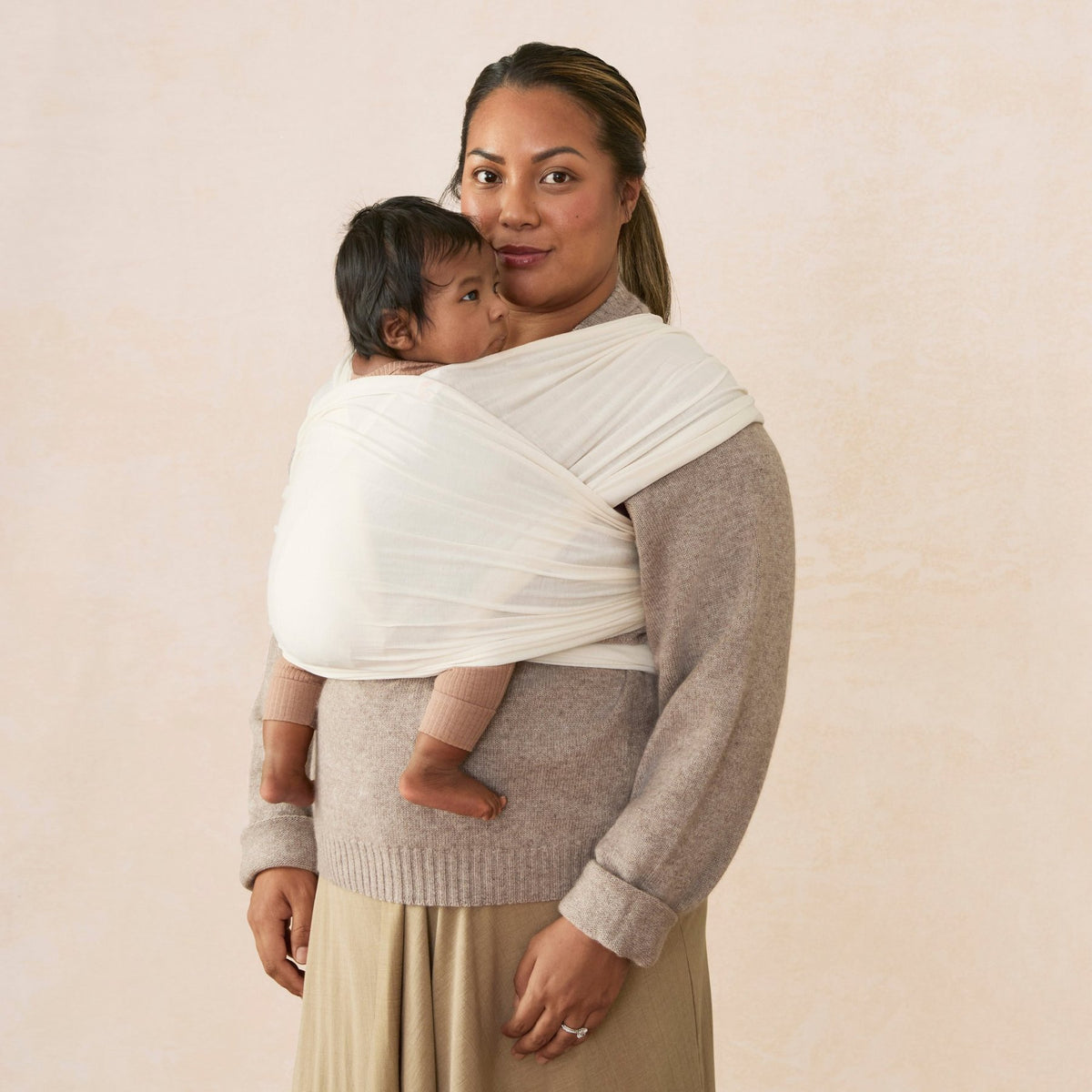 Ergobaby® Aura Wrap Sustainable Knit Cream