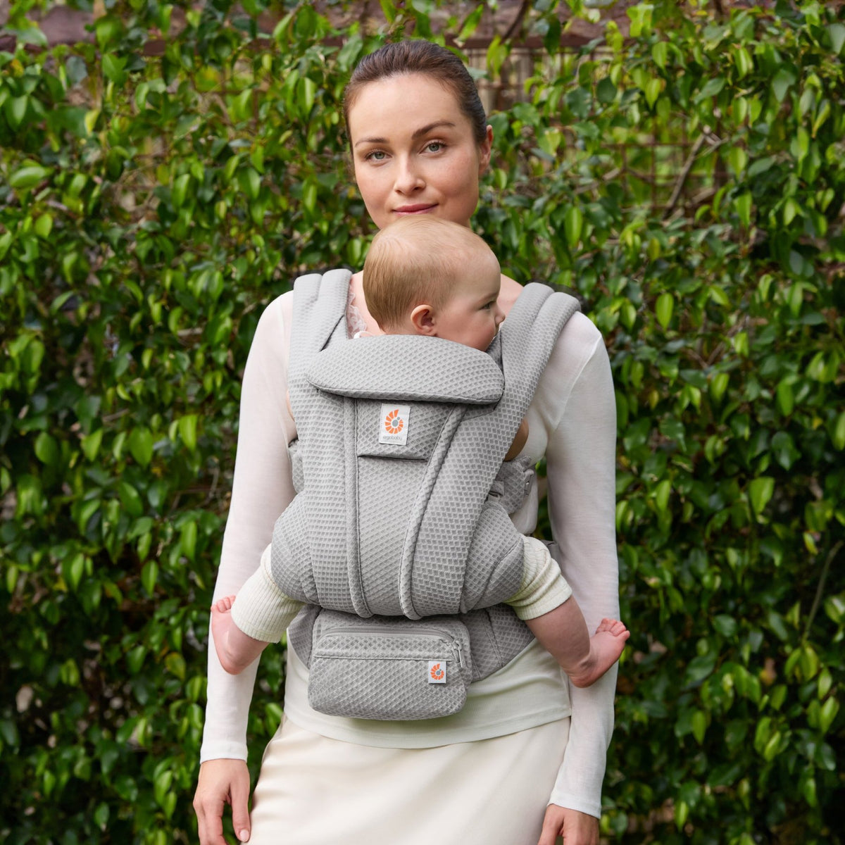 Ergobaby® Baby Carrier Omni Deluxe Mesh Pearl Grey – slika 12