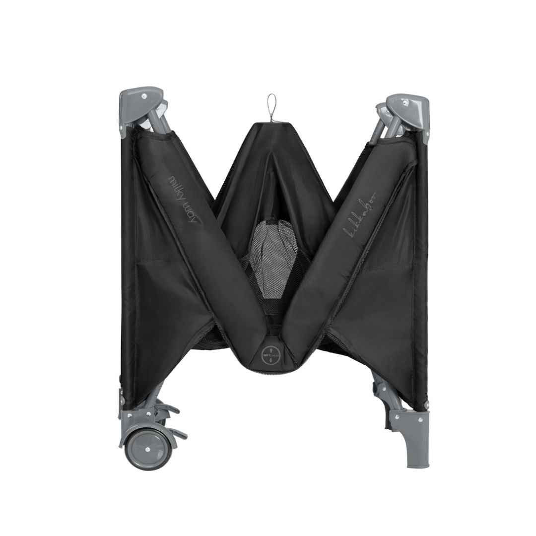 KikkaBoo® Prenosna posteljica 2 levels Milky Way Black 2026 KikkaBoo