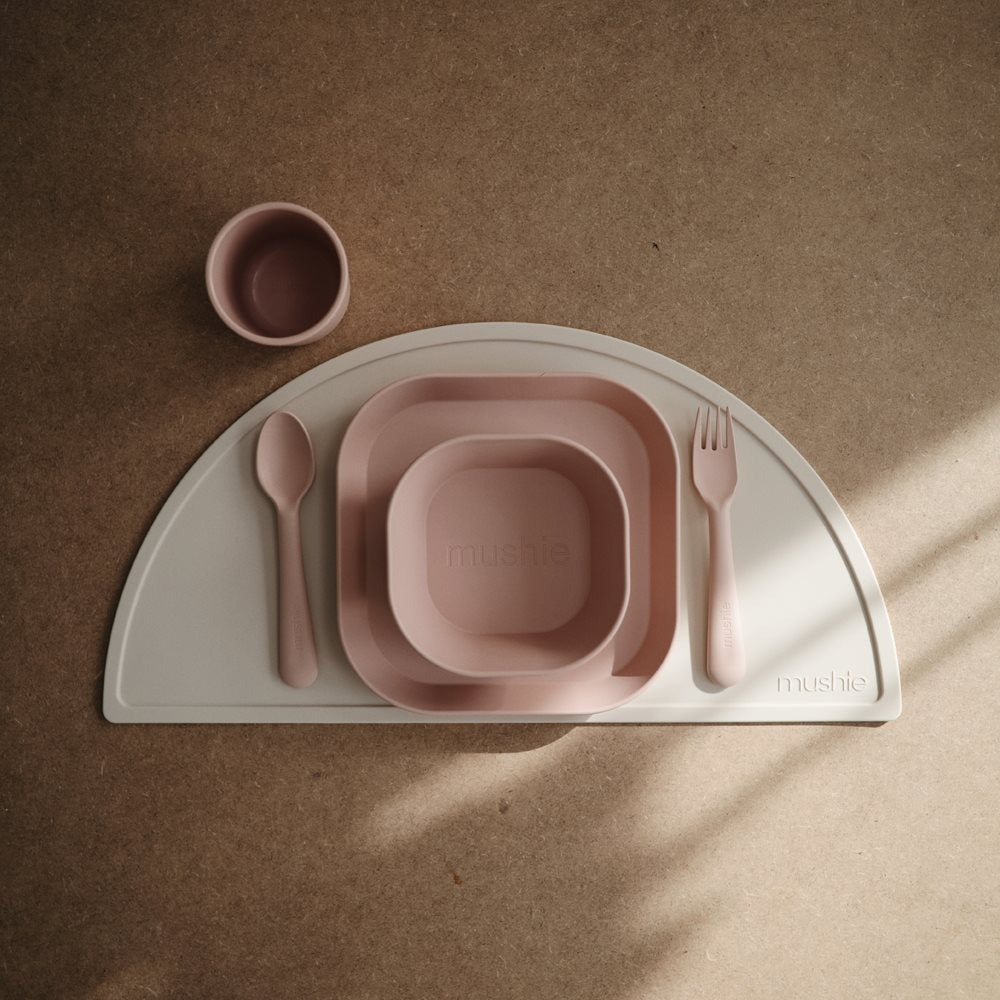 Mushie® Dinnerware Set 3-Piece Blush – slika 2