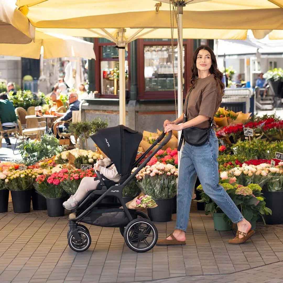 Nuna® Otroški voziček Triv™ LX Caviar Nuna
