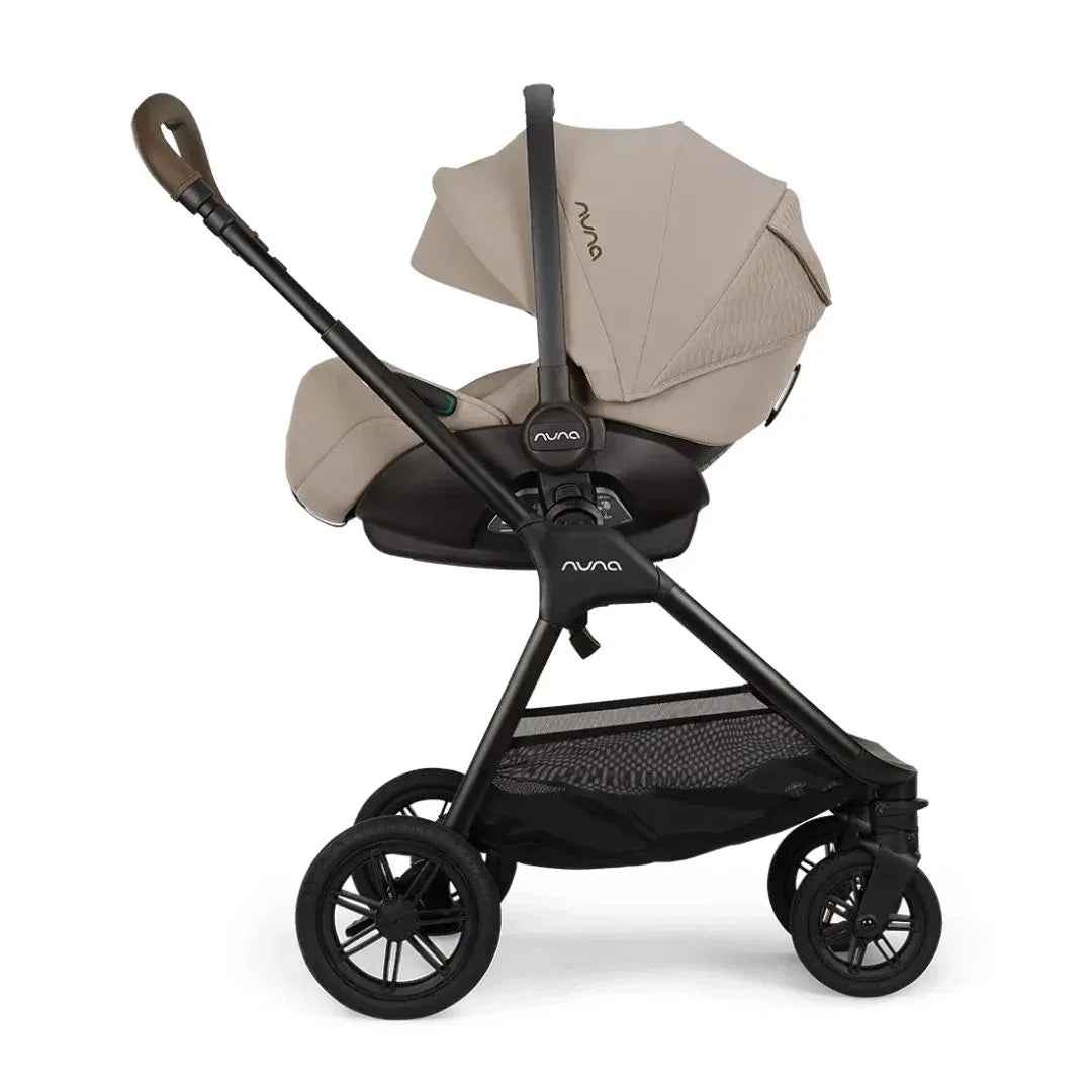 Nuna® Otroški voziček Triv™ Next Cosmopolitan Collection Nuna