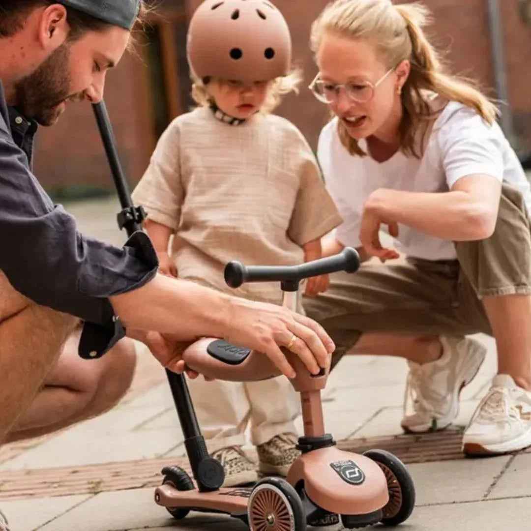 Scoot & Ride® Otroški poganjalec in skiro Highwaykick 1 Push and Go Mocha Scoot & Ride