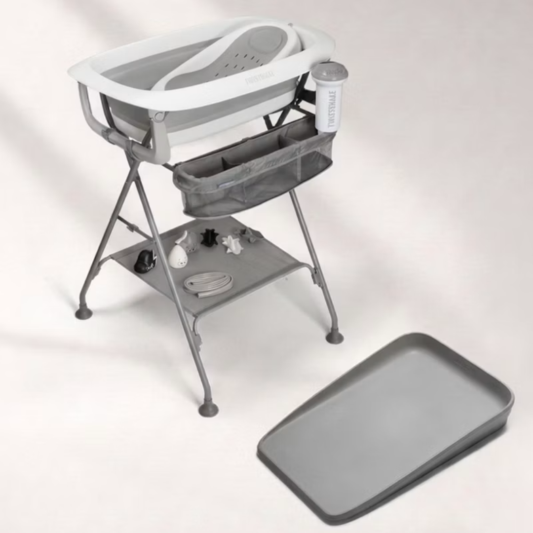 Twistshake® Komplet pro koupání + Stojan na vaničku Easy-Click + Přebalovací podložka Pastel Grey