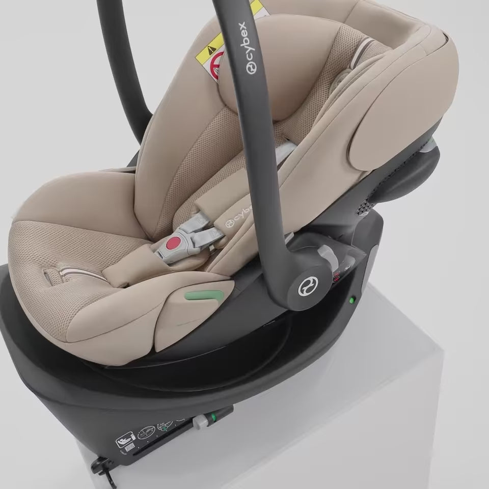 Load video: Cybex® Car Seat Cloud G3 i-Size (40-87cm) PLUS Stormy Blue